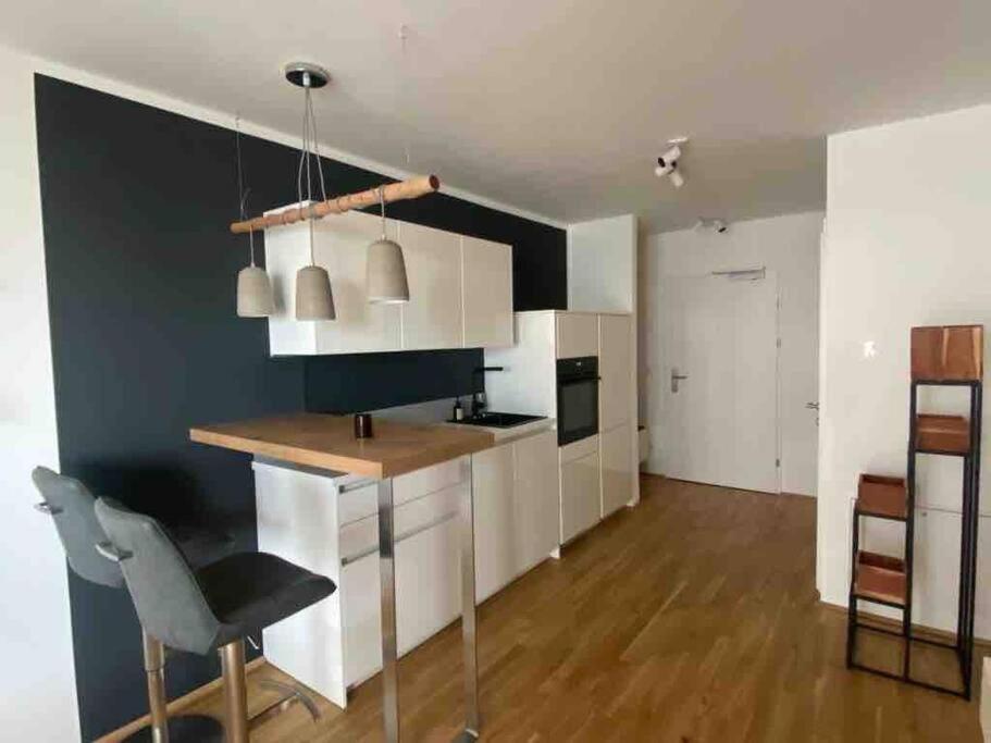Moderne In Der Toplage Inkl. Garage Apartament *